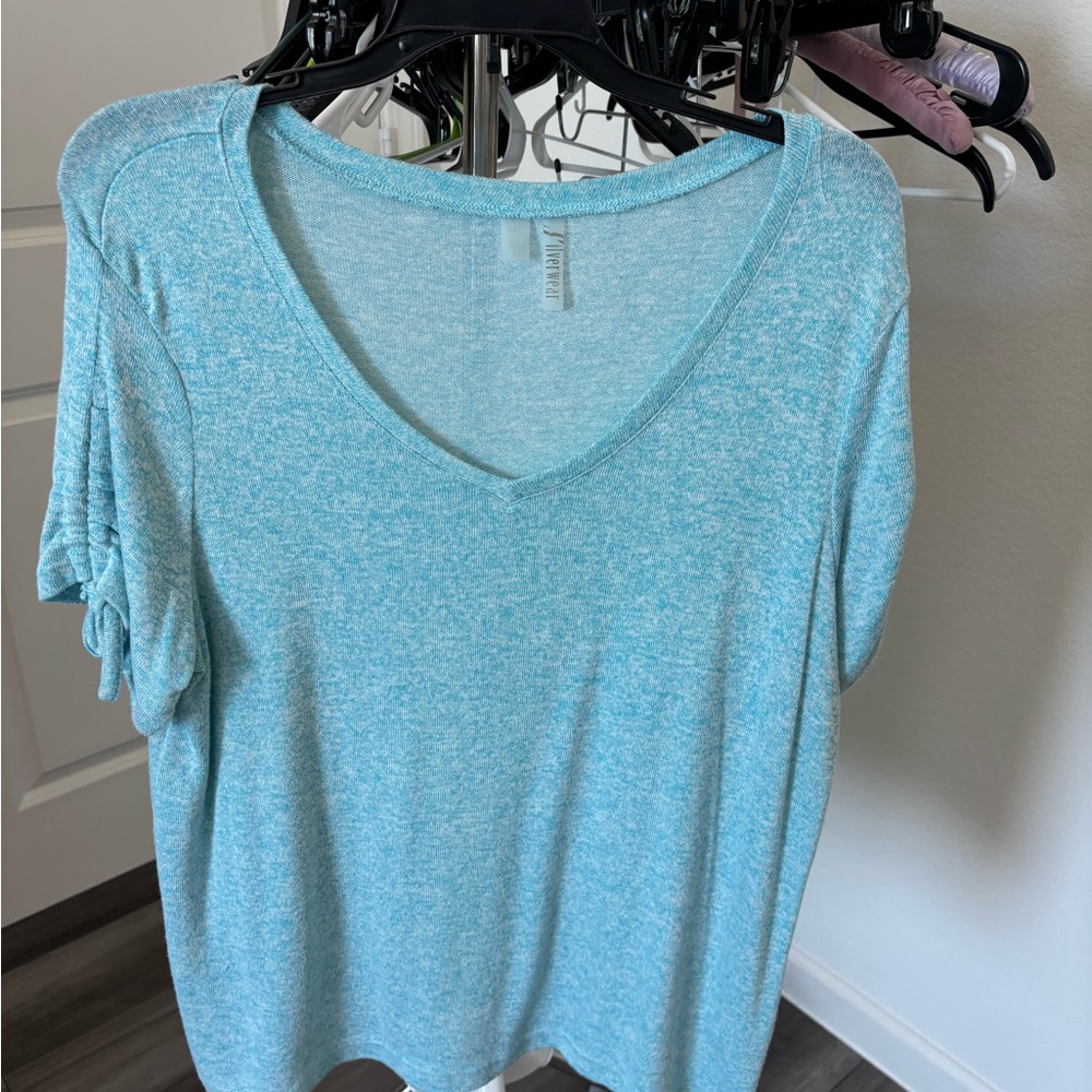 Silver Jeans Aqua V-Neck Women's Tee